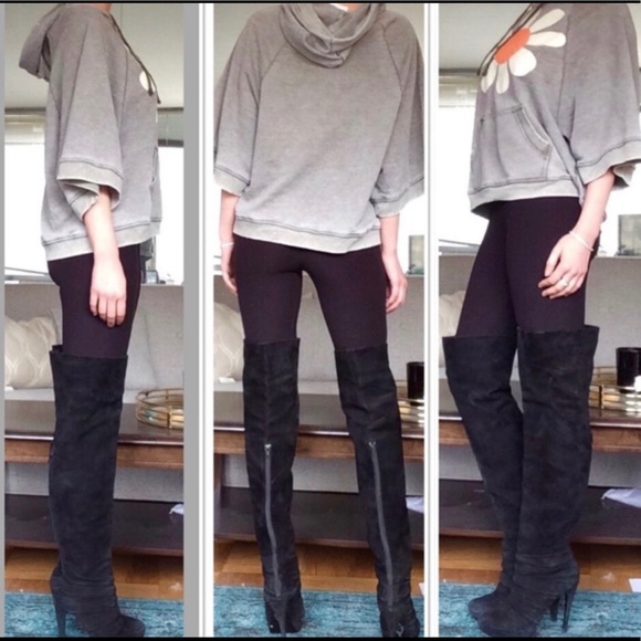 WILDFOX  Daisy hooded sweatshirt - Picture 3 of 7